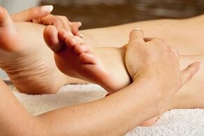 como massagear as pernas para varizes